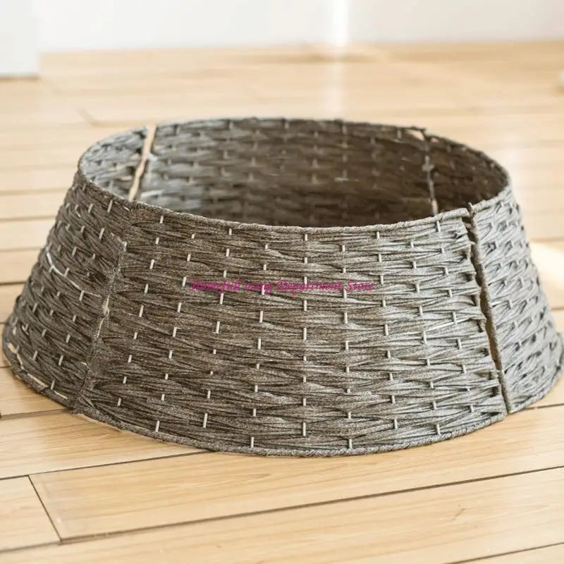 SabbaVie™ Retro Christmas Tree Skirt Basket – Woven Round Xmas Tree Collar for Home & Party Decor