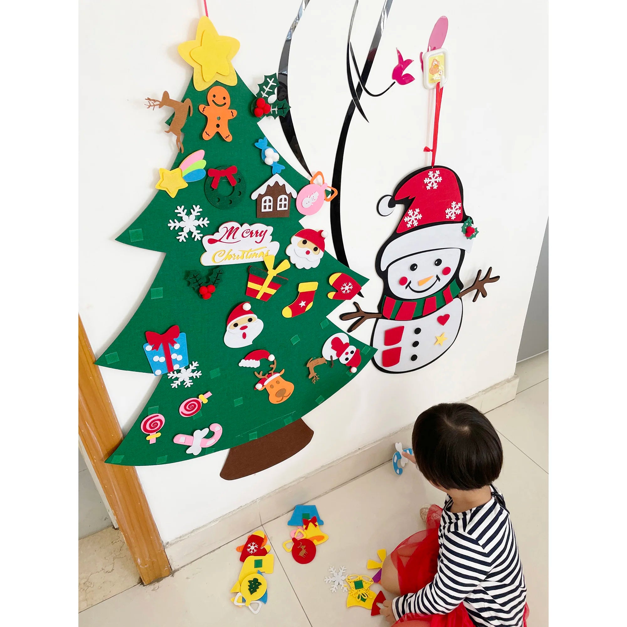 SabbaVie™ DIY Felt Christmas Tree Kit – Wall Hanging Decoration for Kids & Home Festive Fun