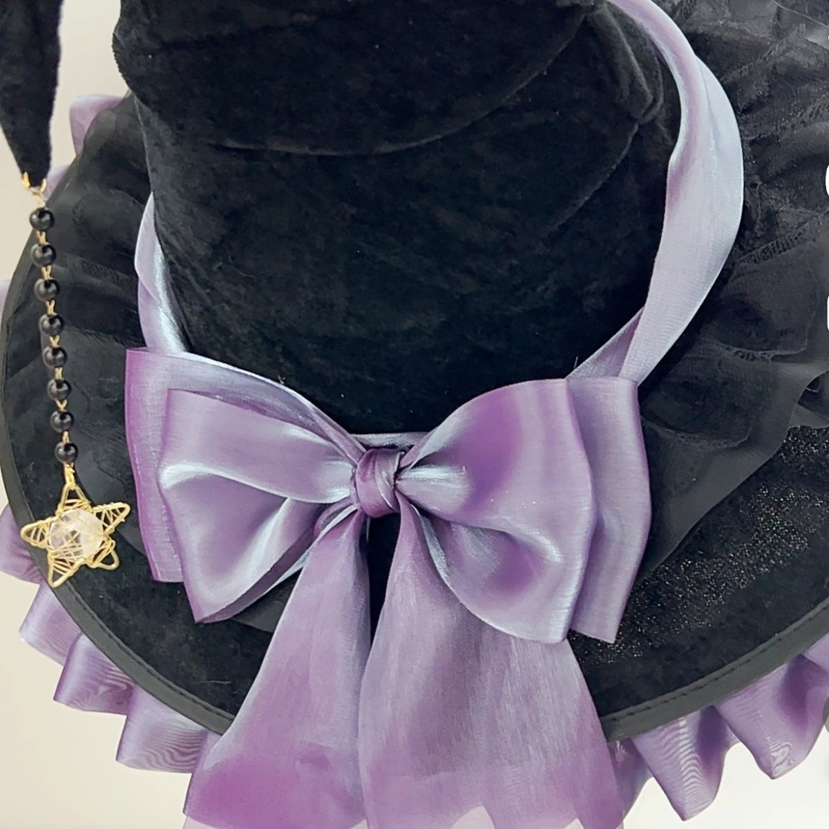 SabbaVie™ Halloween Witch Hat – Classic Costume Accessory